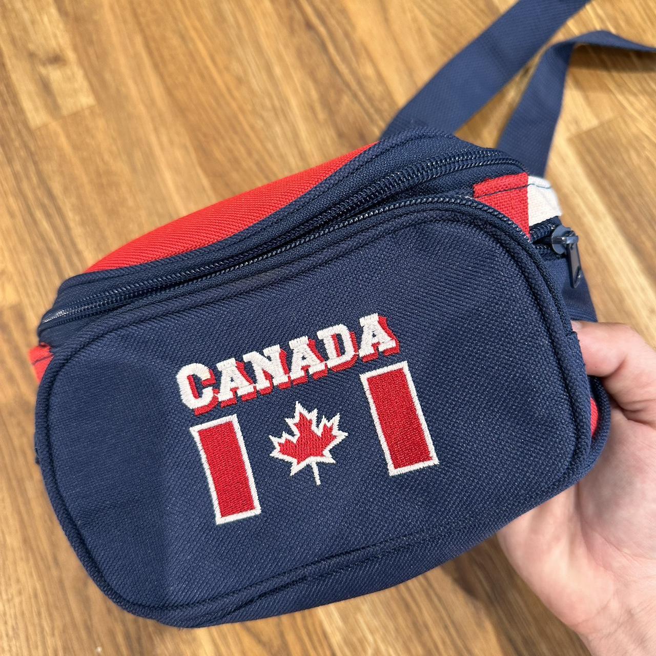 Canada 2000s bum bag/fanny pack in classic red and blue