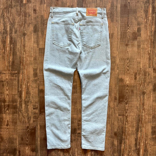 Levi’s 502 denim jeans