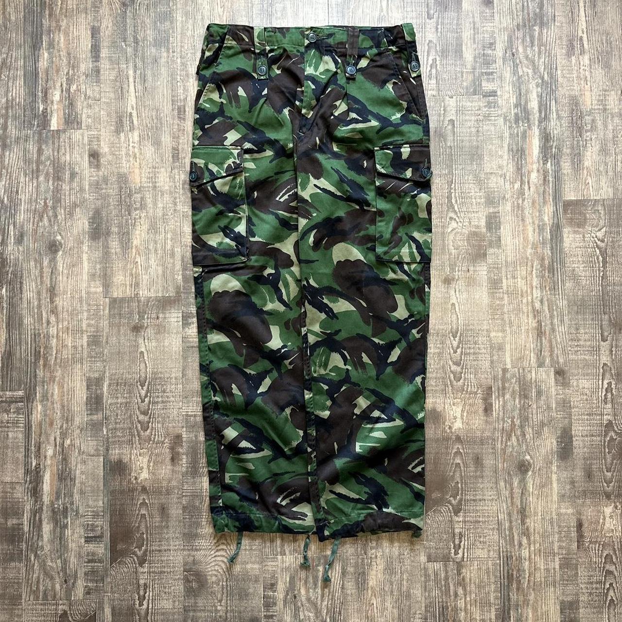 2000s military surplus camo trousers