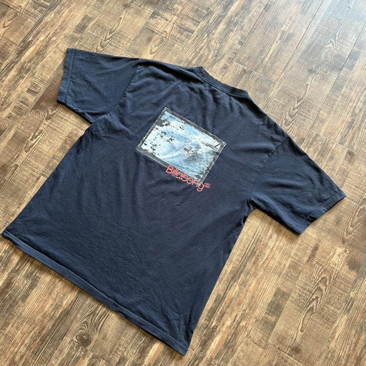 Billabong 2000s surf T shirt