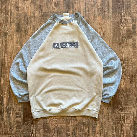 Adidas 2000s spellout sweatshirt