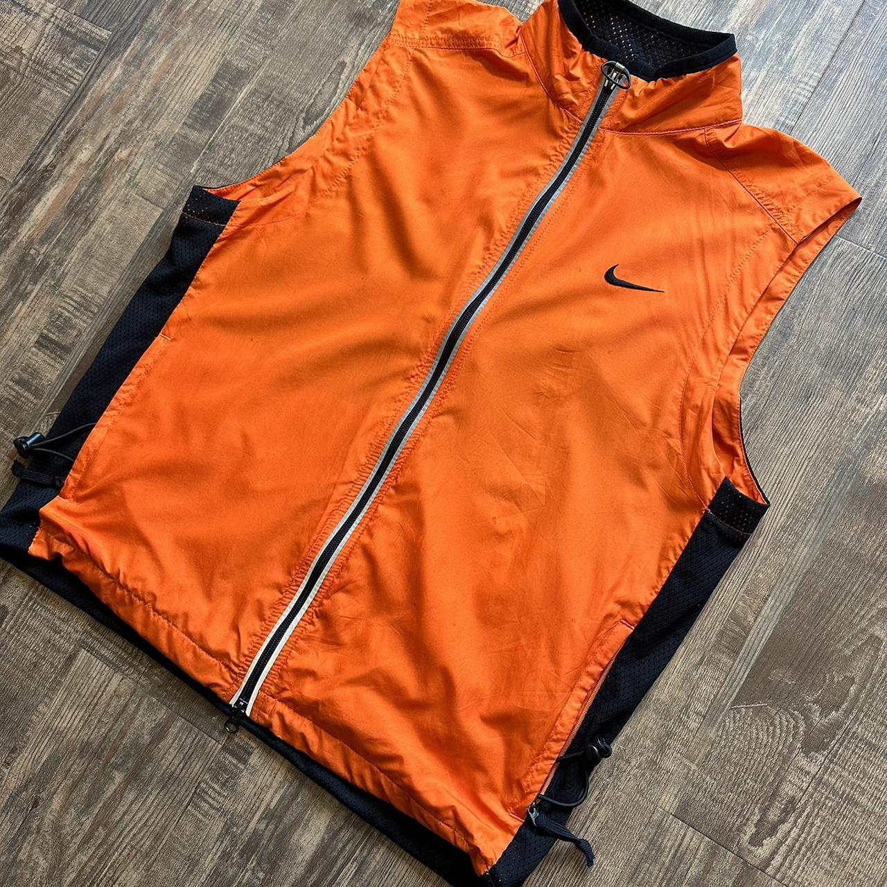 Nike 2000s gilet jacket