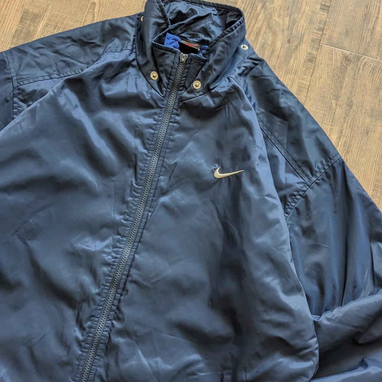 Mad Nike 00s vintage padded jacket in navy