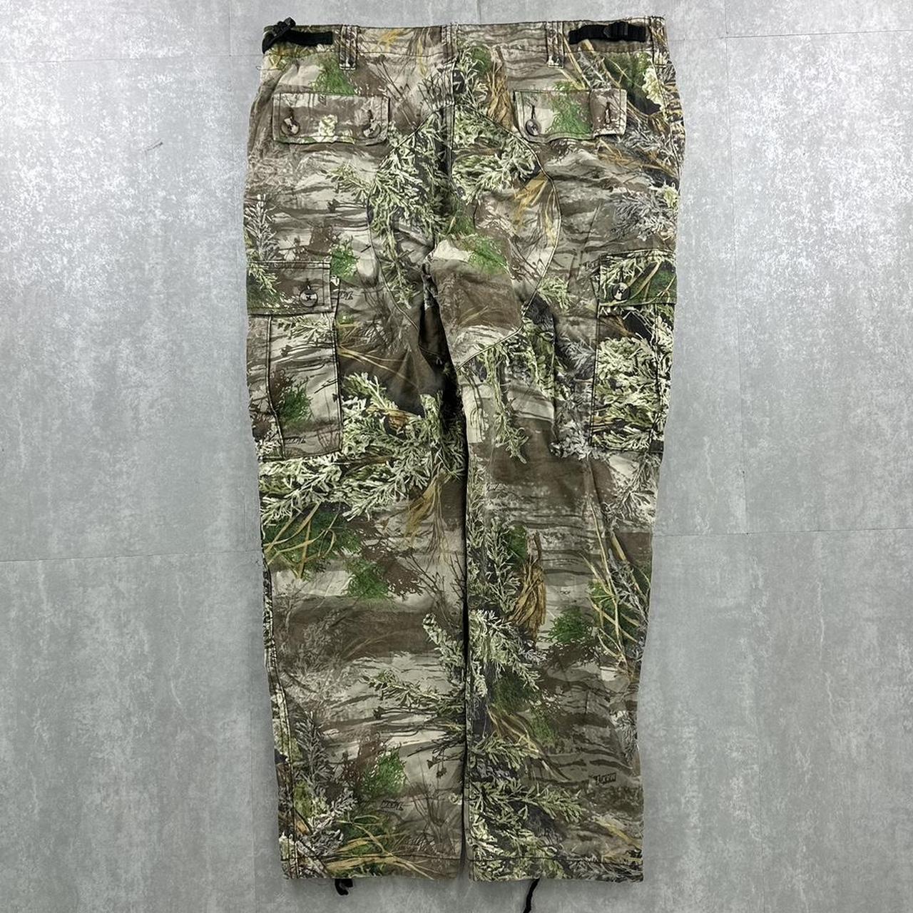 Realtree 2000s camo cargo pants