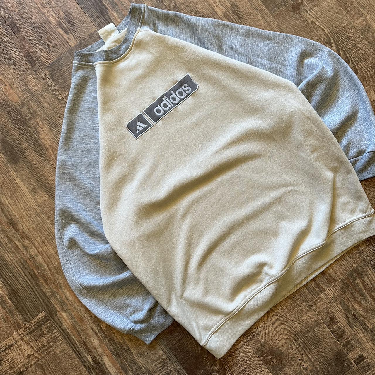 Adidas 2000s spellout sweatshirt