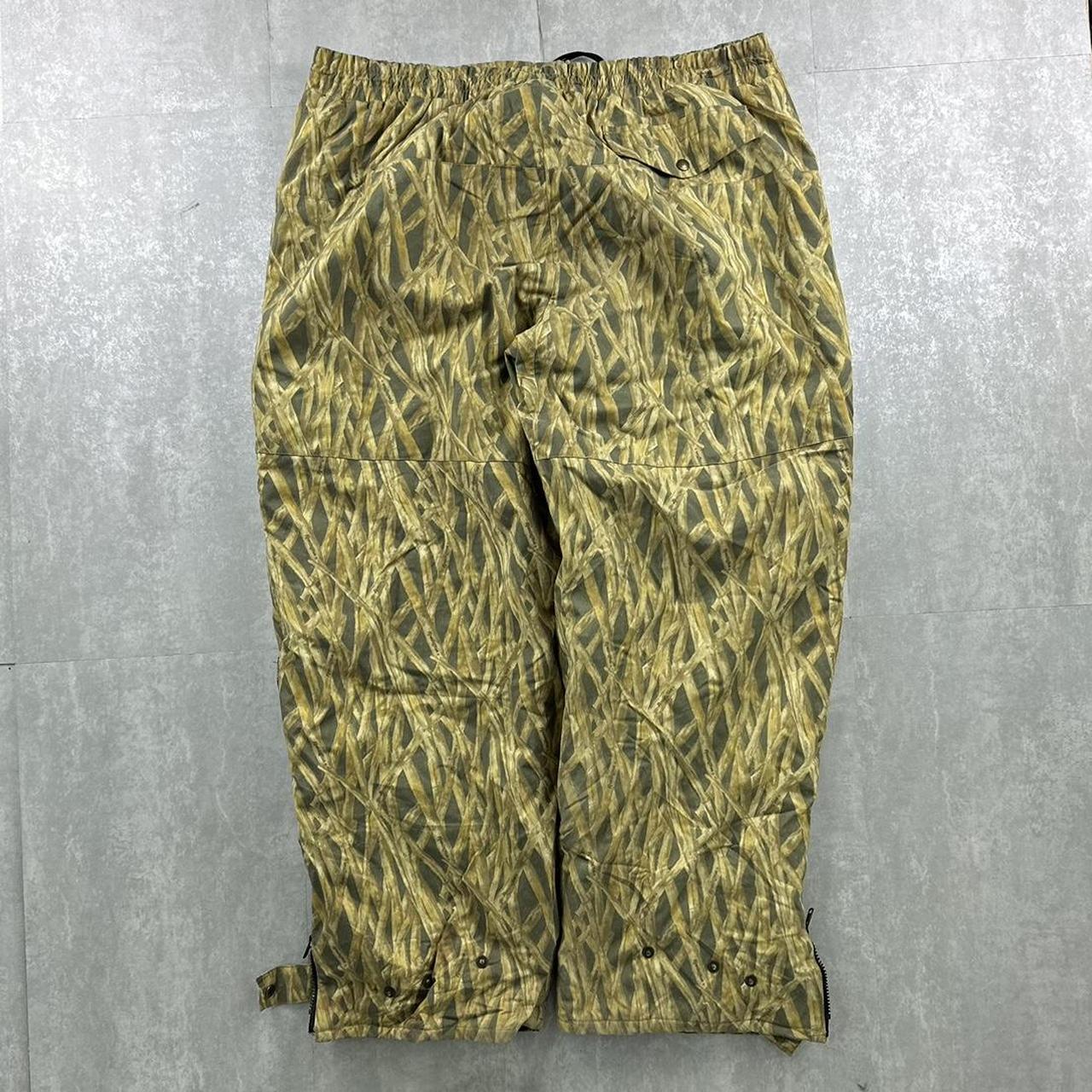 Realtree 2000s camo cargo pants