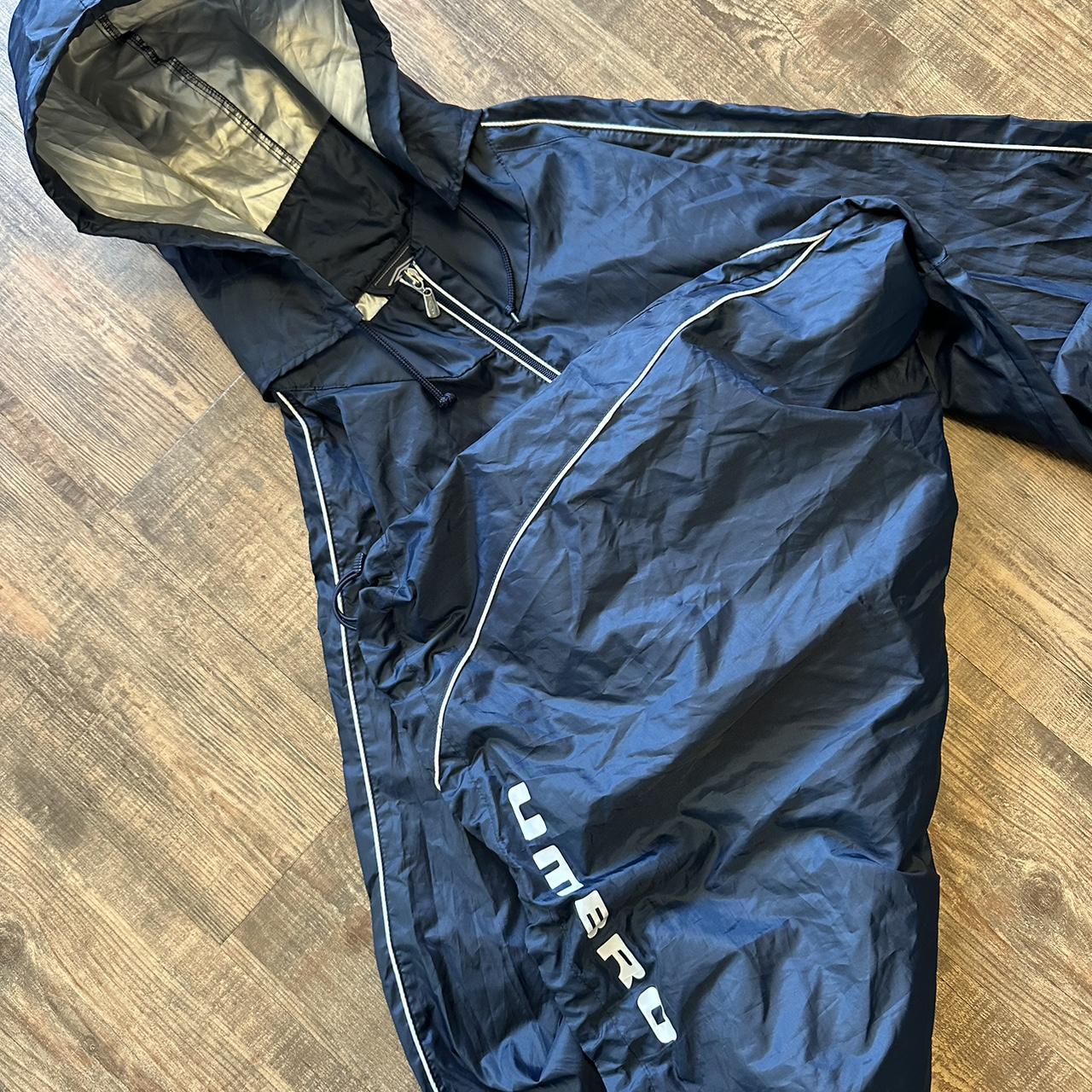 Umbro 2000s windbreaker jacket