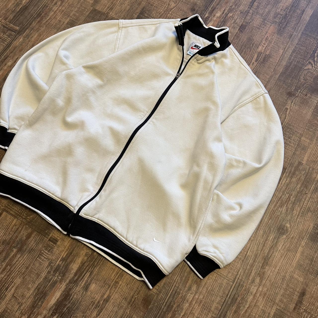 Nike 00s insane bomber style jacket