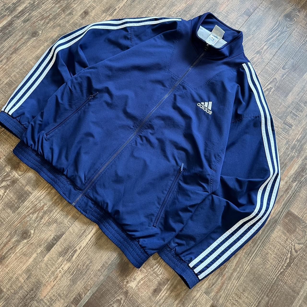 Adidas 2000s windbreaker jacket