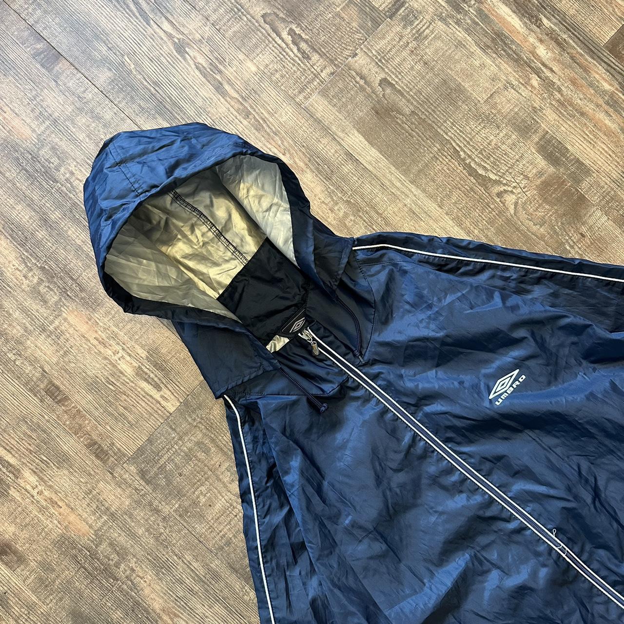 Umbro 2000s windbreaker jacket