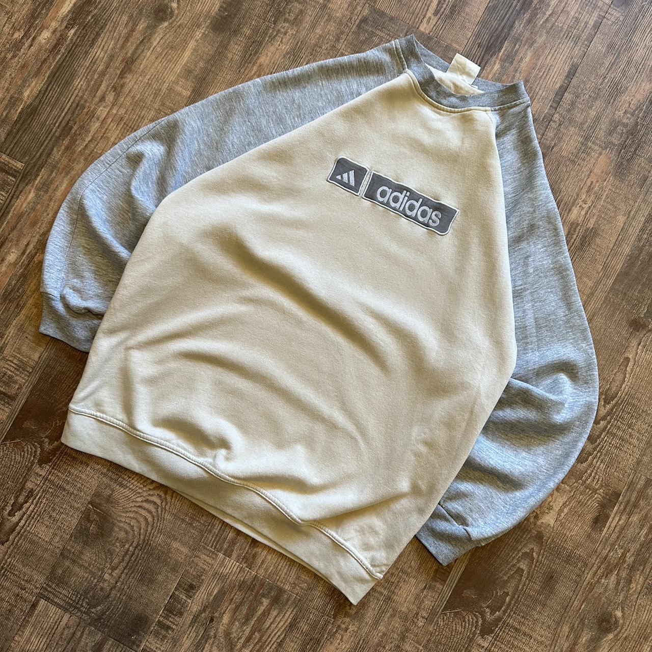 Adidas 2000s spellout sweatshirt