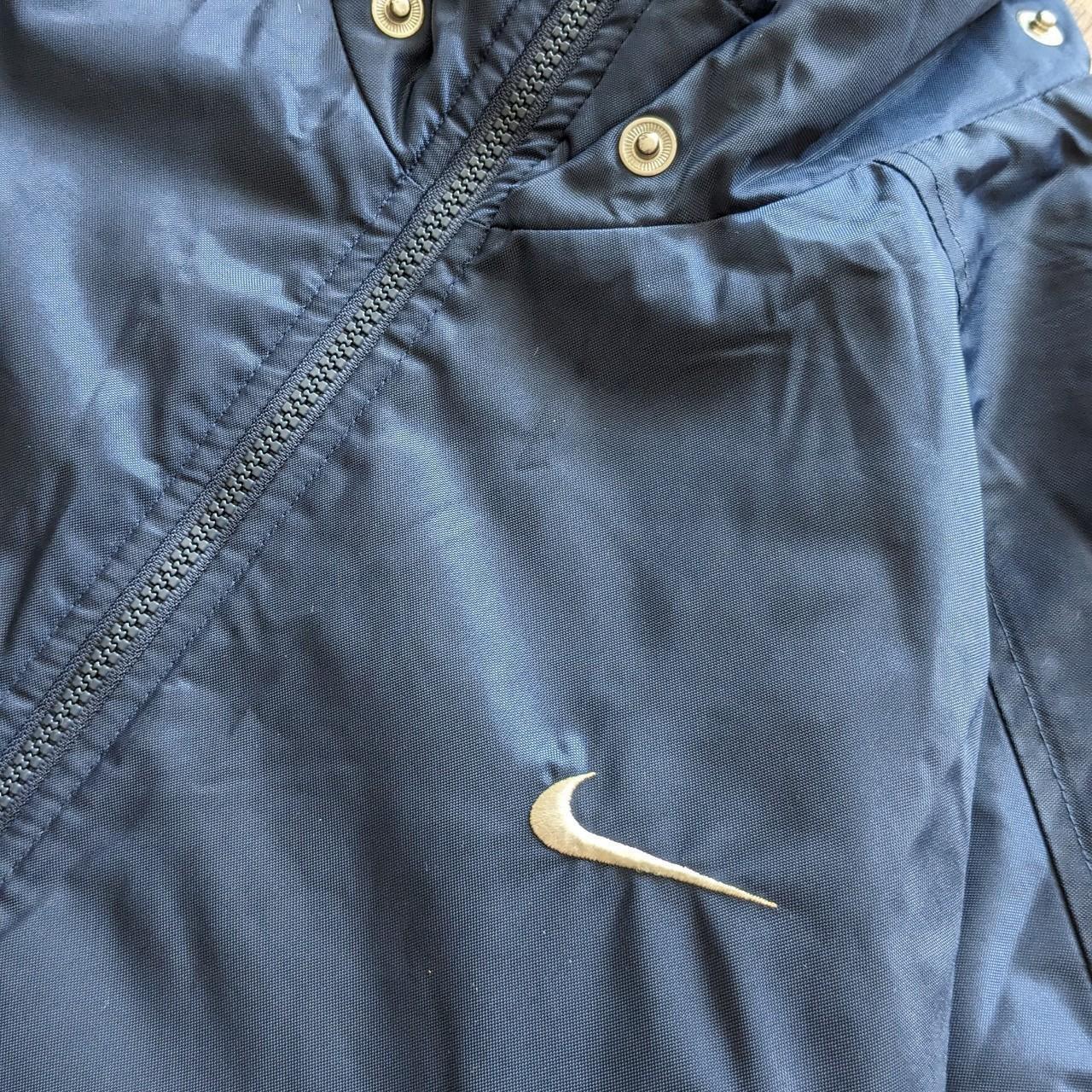 Mad Nike 00s vintage padded jacket in navy