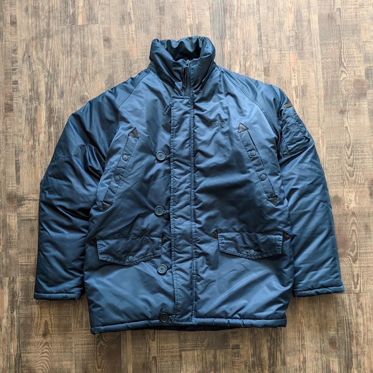 Wavy y2k vintage Force Sports puffer jacket in dark navy with sick detailing and pockets all over